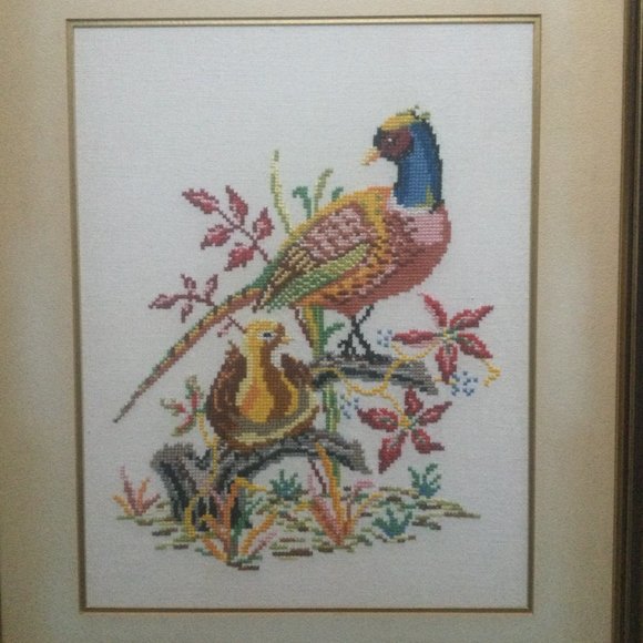 Vintage T.eaton Co wall art cross stich needlepoint embroidery framed pheasant - Picture 2 of 4